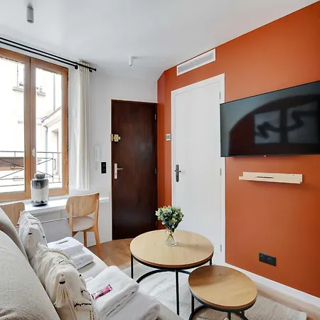 Charming - - Mobility Lease Saint-Cloud